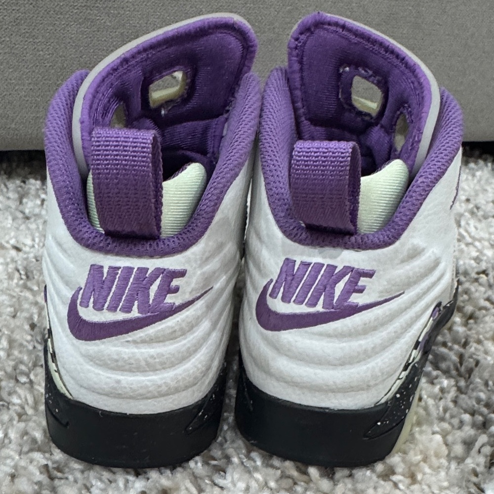 SOLD Kids White and Purple Jordans - Picture 3 of 5